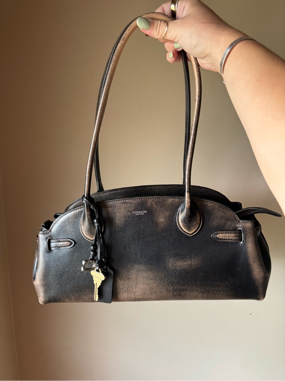 Coach loved leather empire 34 - Picture 5 of 7